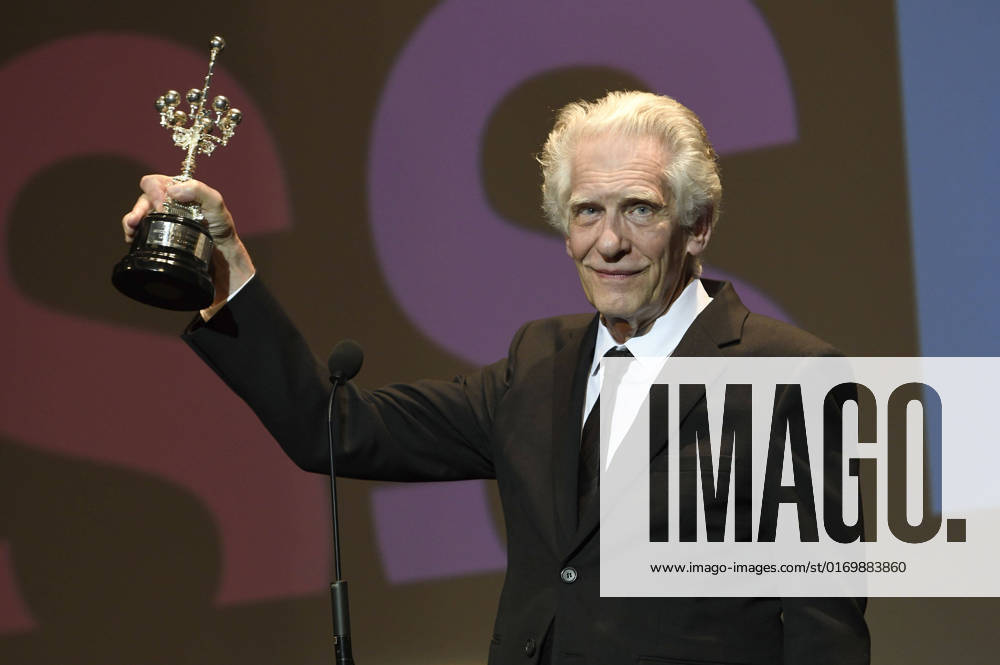 David Cronenberg receiving the Donostia Award for lifetime achievement at the 70 San Sebastian International Film Festival Festival Internacional de Cine de San Sebastian at the Victoria Eugenia San Sebastian Theater, 22 09 2022. Foto:xC.xNiehausx xFuturexImage
