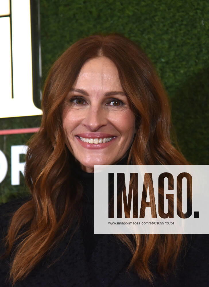 WASHINGTON, DC - SEPTEMBER 24: Julia Roberts at HISTORYTalks 2022: Your Place in History at DAR Constitution Hall in Washington, DC on September 24, 2022.