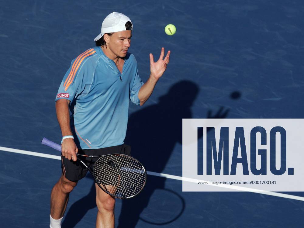 Guillermo Coria (Argentinien) Tennis Herren US Open 2005, Grand Slam, ATP Tour, Hartplatz, Hardcourt, Hartplatztennis, Hartplatzturnier, Einzelbild Flushing Meadow, Meadows New York