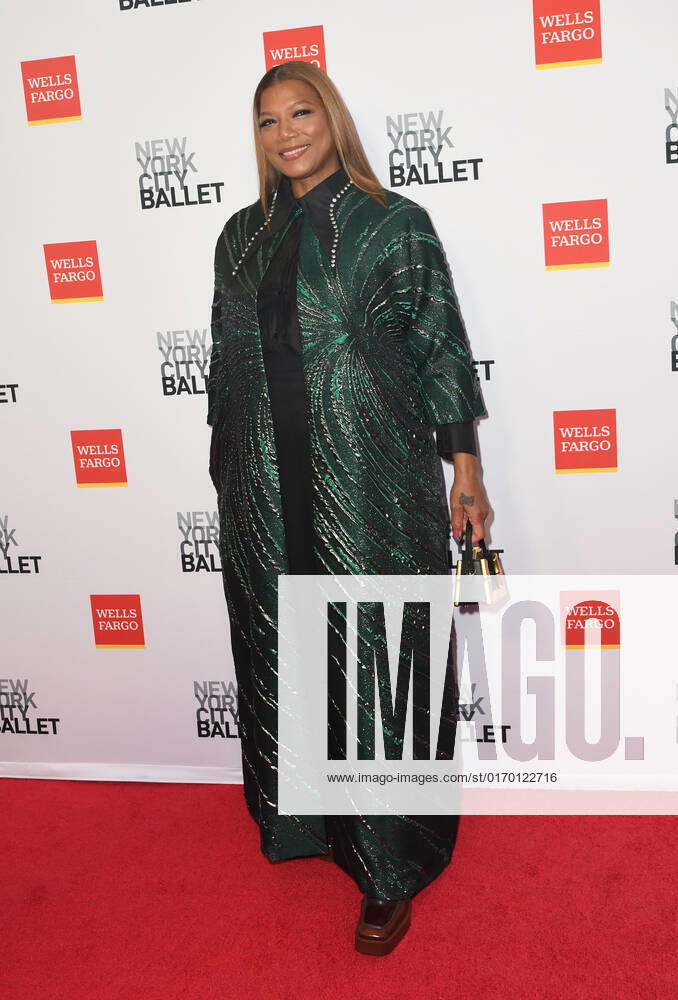 NEW YORK, NY- SEPTEMBER 28: Queen Latifah at the 2022 NYC Ballet Fall Fashion Gala at the David H.Koch Theater in New York City on September 28, 2022.