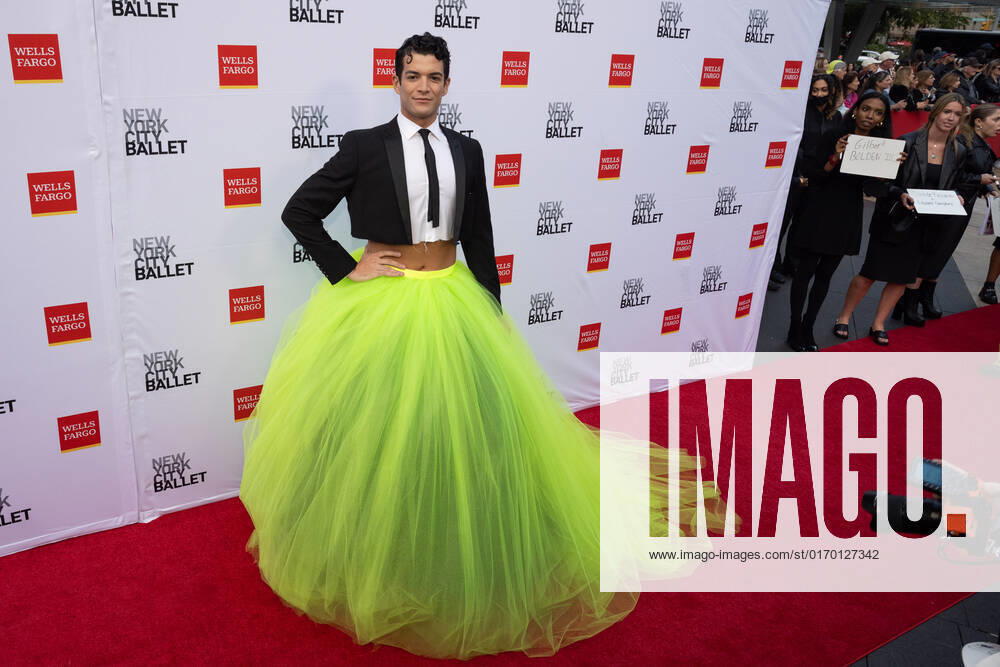 Gilbert Bolden III arrives on the red carpet at the New York City Ballet 2022 Fall Fashion Gala at the David H. Koch Theater in New York City on Wednesday, September 28, 2022. 1 NYP20220928555 GabrielexHoltermann