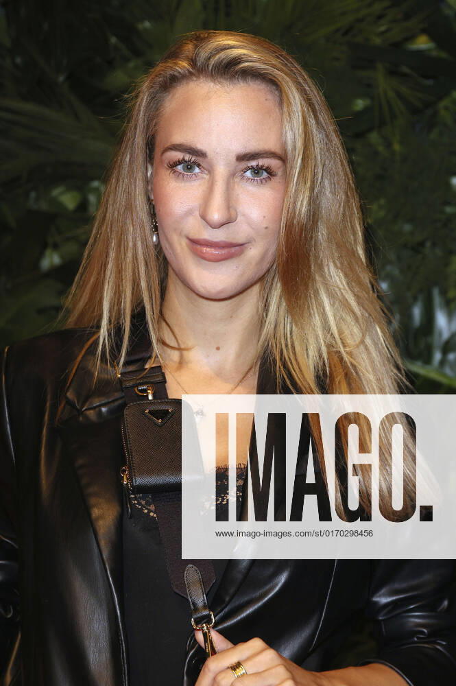 Kimberley Schulz at The Show 2022 Opening Party at Schuppen 52 Hamburg, 01 10 2022 Foto:xFuturexImage