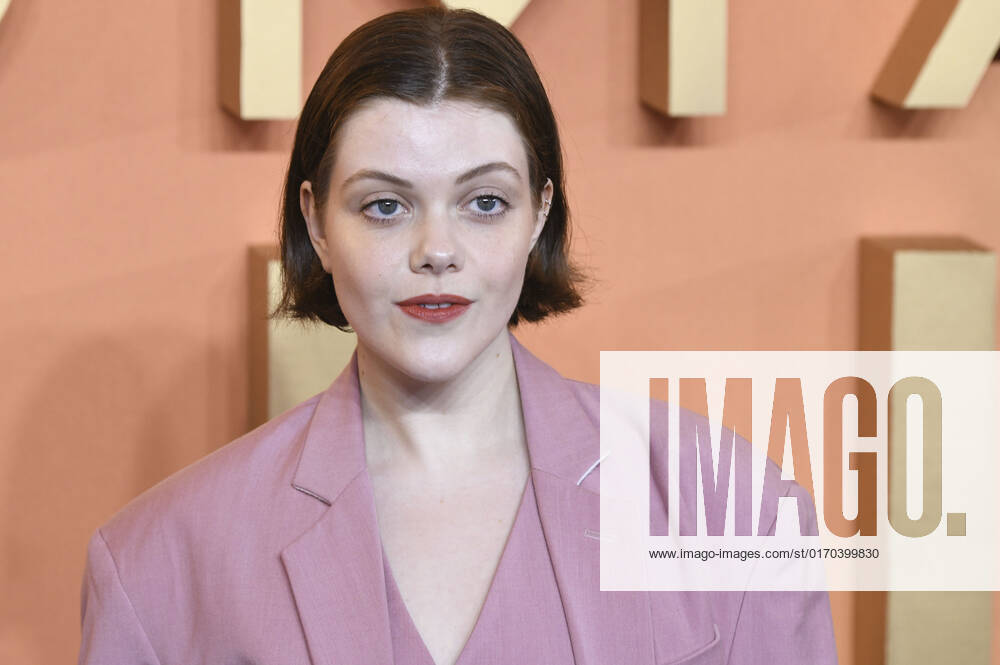 Georgie Henley at the premiere of the motion picture The Woman King at the Odeon Luxe Leicester Square London, 03 10 2022 Foto:xS.xFuturexImage