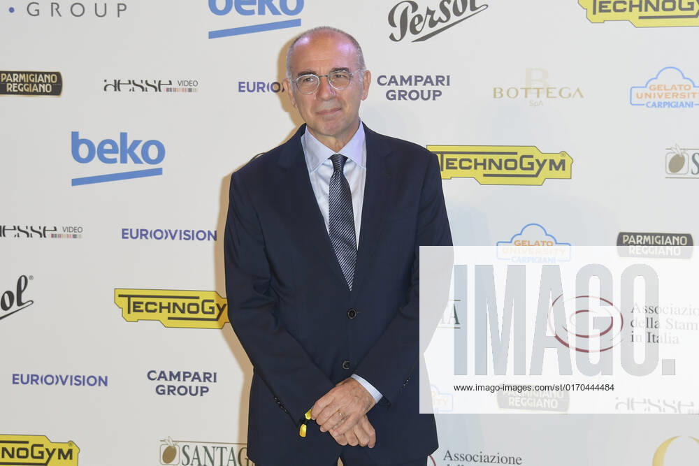 Giuseppe Tornatore attends at the red carpet of the Globo d oro award 2022 at the Auditorium Parco Della Musica. Rome Italy - ZUMAs197 20221004_zaa_s197_433