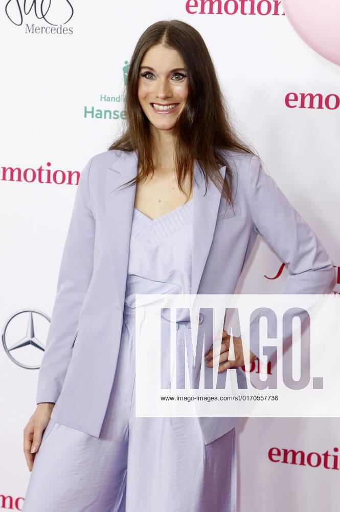 Janina Lin Otto at the 11 EMOTION Award 2022 ceremony at Curio Haus Hamburg, 05 10 2022. Foto:xC.xTamckex xFuturexImage
