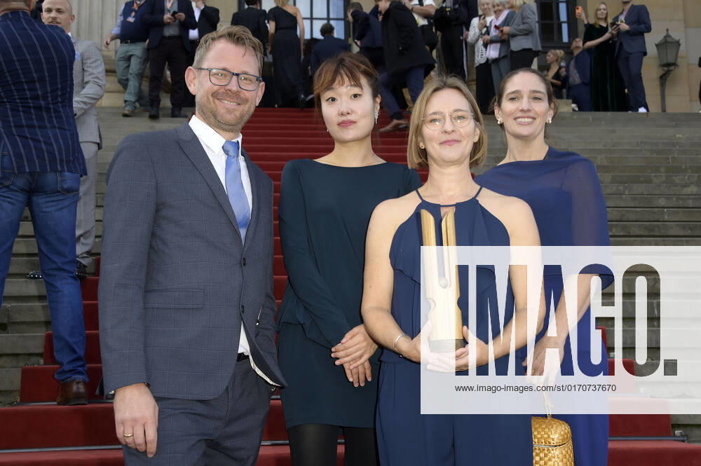 Guest, Suyeon Kang, Bettina Lange and Jennifer Anschel at the Opus Klassik 2022 award ceremony at the Konzerthaus am Gendarmenmarkt Berlin, 09 10 2022 Foto:xF.xFuturexImage