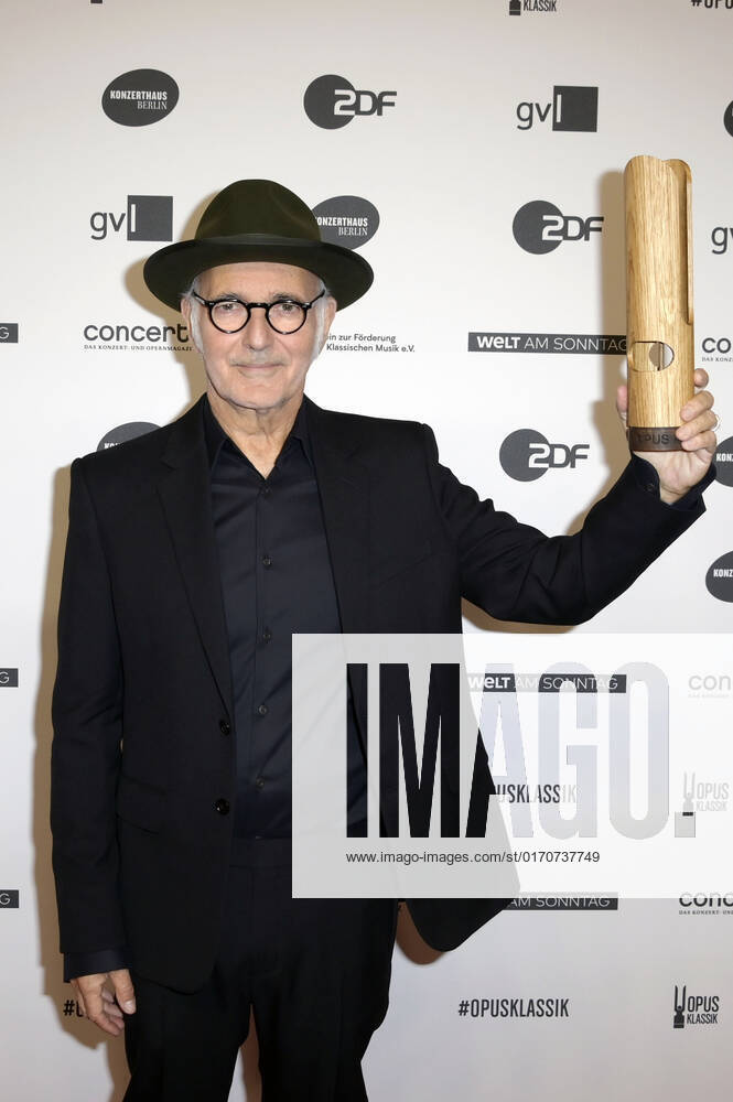 Ludovico Einaudi at the Opus Klassik 2022 award ceremony at the Konzerthaus am Gendarmenmarkt Berlin, 09 10 2022 Foto:xF.xFuturexImage