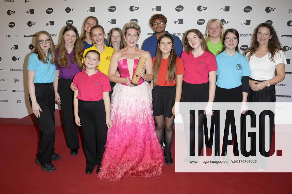 Joyce DiDonato and The Young Classx at the Opus Klassik 2022 award ceremony at the Konzerthaus am Gendarmenmarkt Berlin, 09 10 2022 Foto:xF.xFuturexImage