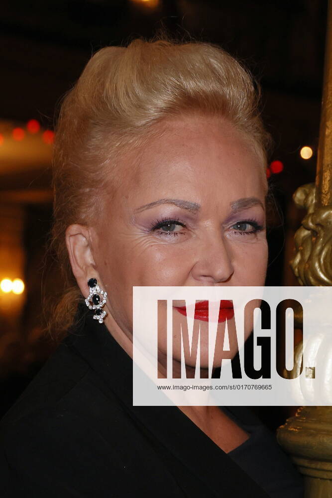 German Musical Theater Award 2022 Angelika Milster, German Musical Theater Award 2022 at Schmidts Tivoli, Hamburg