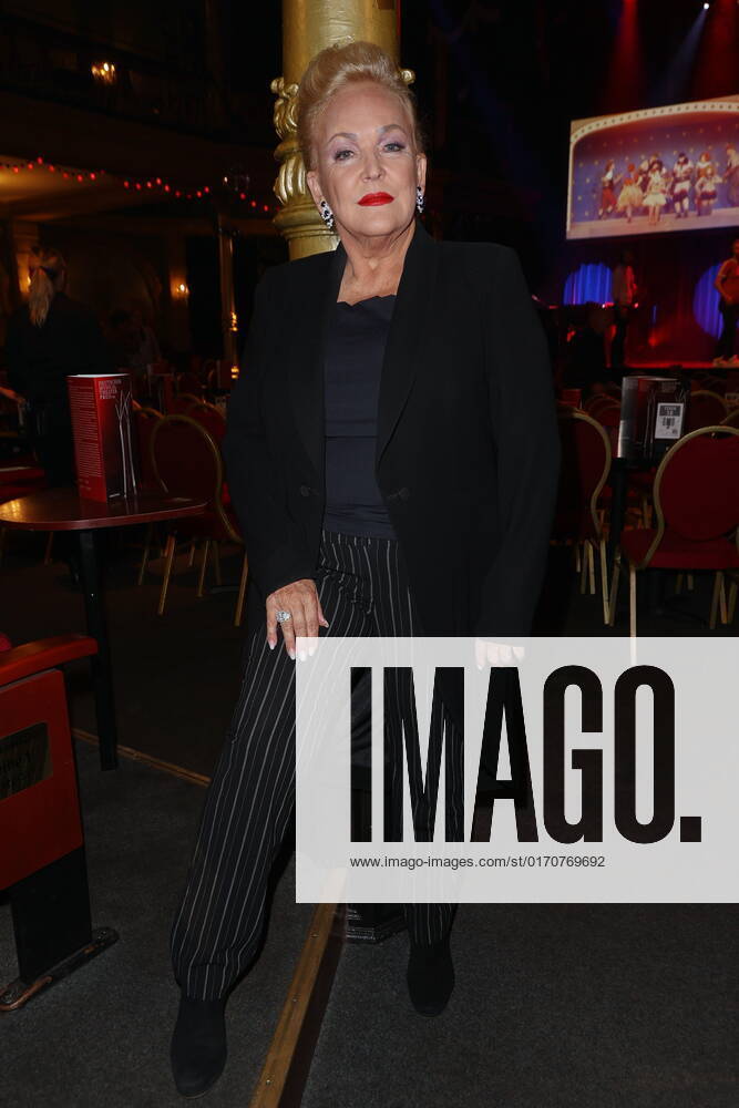 German Musical Theater Award 2022 Angelika Milster, German Musical Theater Award 2022 at Schmidts Tivoli, Hamburg