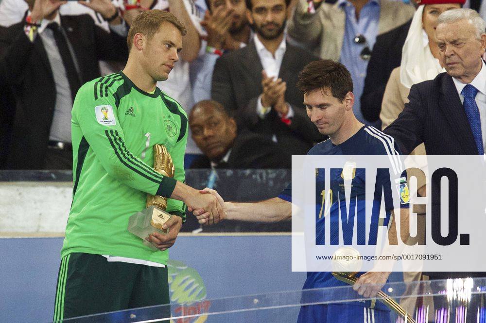 (L-R) goalkeeper Manuel Neuer of Germany, Lionel Messi of Argentina during the final of the FIFA World Cup 2014 on July 13, 2014 at the Maracana stadium in Rio de Janeiro, Brazil. Germany v Argentina FIFA World Cup final 2013 2014 IVx 2479351