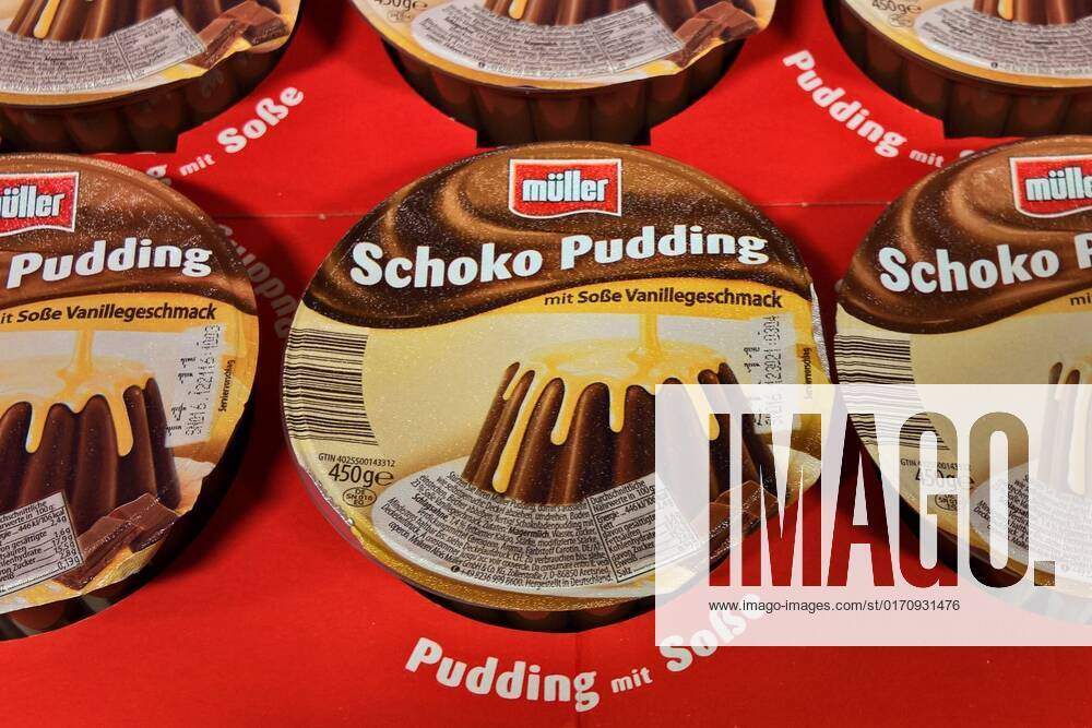 Mueller chocolate pudding, dairy product of the Theo Mueller group of companies in supermarkets