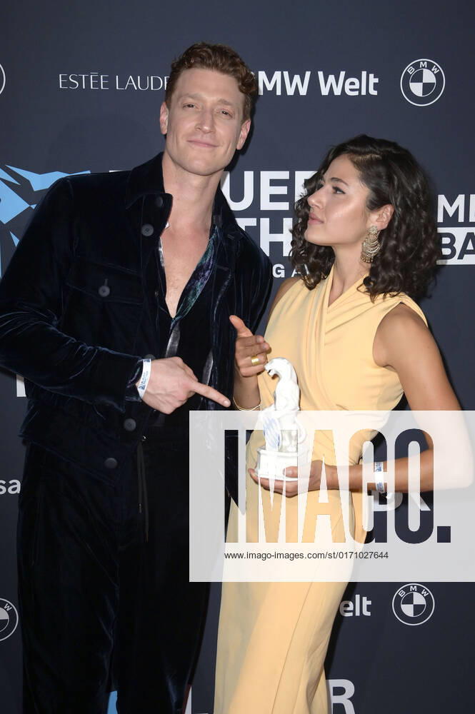 Daniel Donskoy and Soma Pysall at the presentation of the Blue Panther TV Streaming Award 2022 at BMW Welt Munich, 19 10 2022 Foto:xF.xFuturexImage