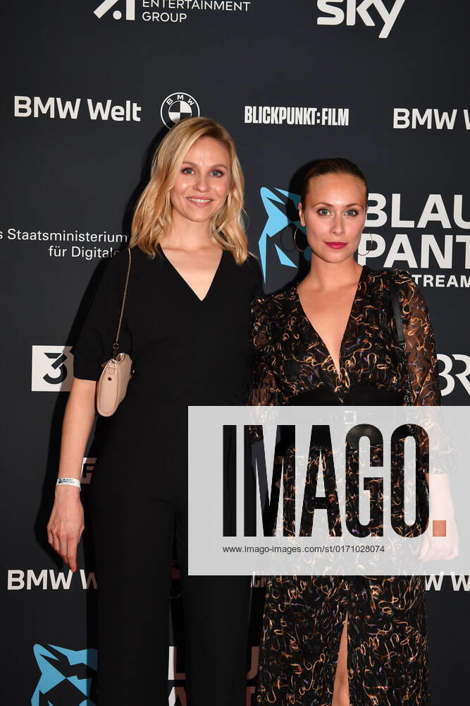 Alina Tomnikov and Sina Tkotsch Blue Panther TV Streaming Award 2022 Honoring, Award, Prize BMW Welt Munich 19 October 2022
