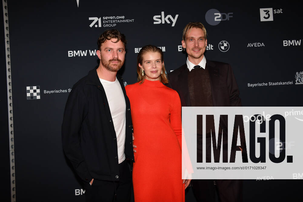Friedrich Mücke, Alina Tomnikov, Daniel Strässer Blue Panther TV Streaming Award 2022 Honoring, Award, Prize BMW Welt Munich 19 October 2022