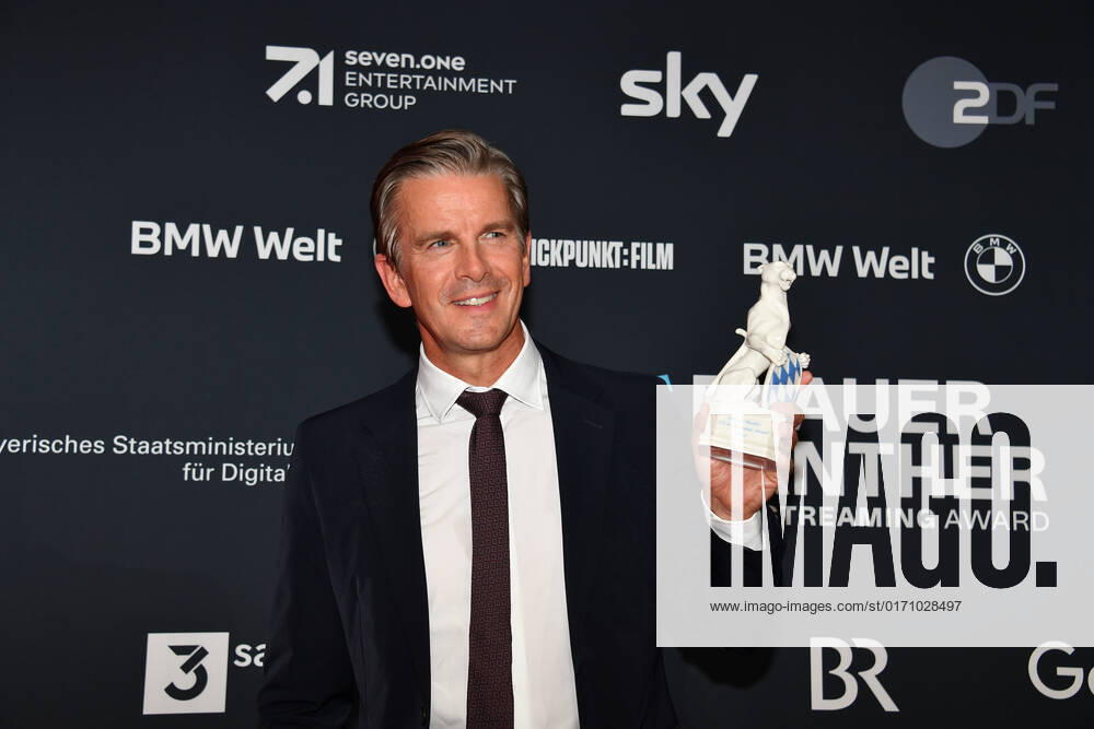 Markus Lanz award ceremony Blue Panther TV Streaming Award 2022 honor, award, prize BMW Welt Munich 19 October 2022