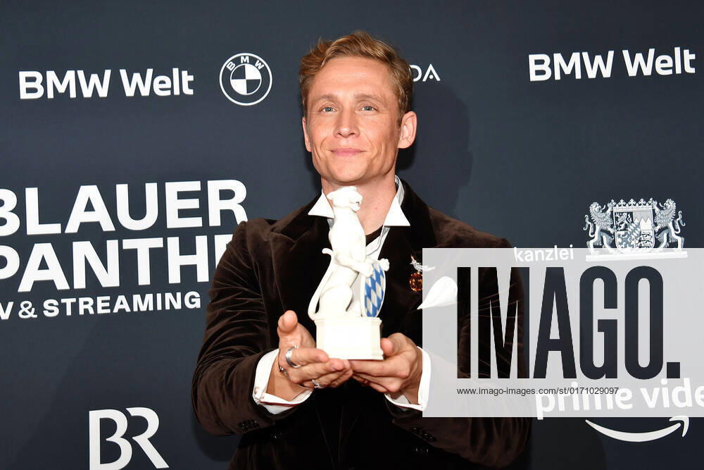 Matthias Schweighoefer at the Blue Panther TV Streaming Award 2022 ceremony formerly Bavarian Television Award on 19 10 2022 in Munich Blue Panther TV Streaming Award 2022 ceremony in Munich