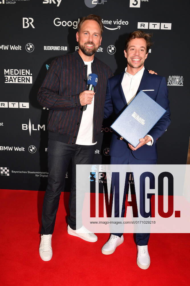 Steven Gaetjen and Tobias Krell at the Blue Panther TV Streaming Award 2022 ceremony formerly Bavarian Television Award on 19 10 2022 in Munich Blue Panther TV Streaming Award 2022 ceremony in Munich