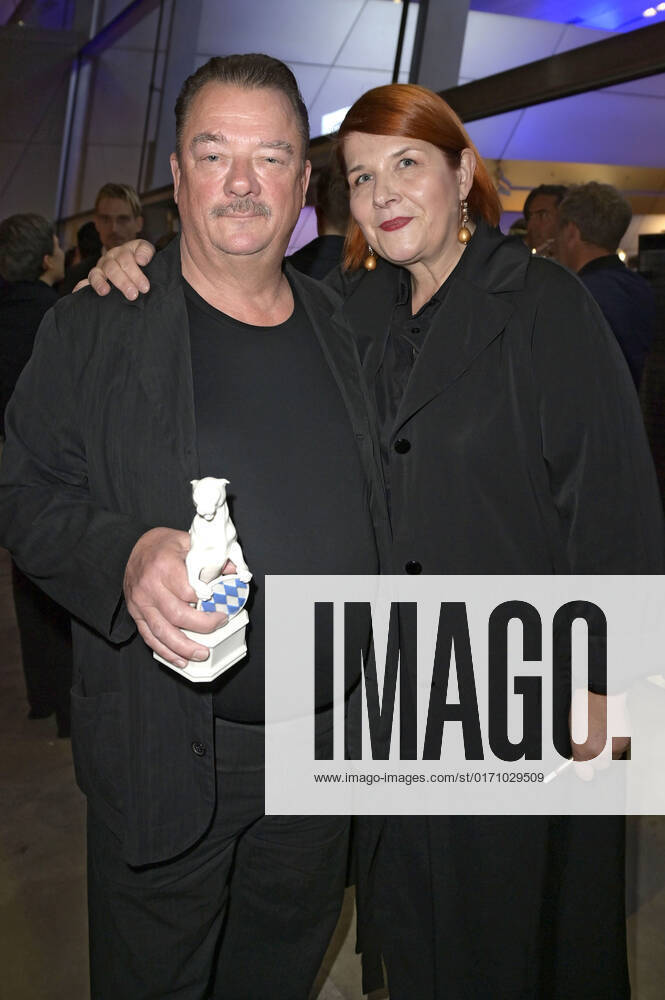 Peter Kurth and Susanne Böwe at the presentation of the Blue Panther TV Streaming Award 2022 at BMW Welt Munich, 19 10 2022 Foto:xF.xFuturexImage