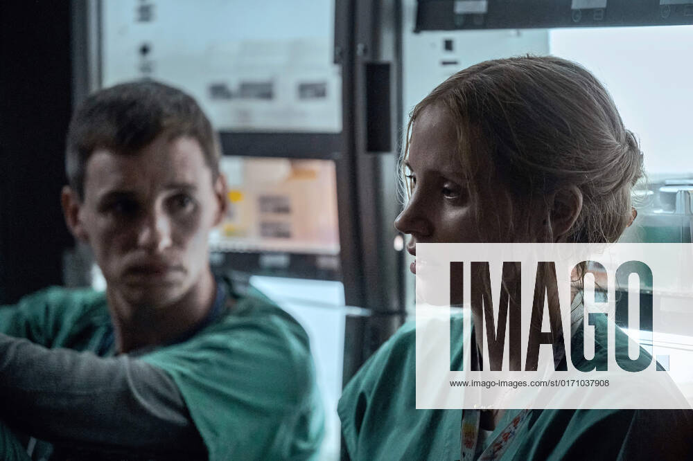 Eddie Redmayne, Jessica Chastain, The Good Nurse (2022). Photo credit: JoJo Whilden Netflix THA