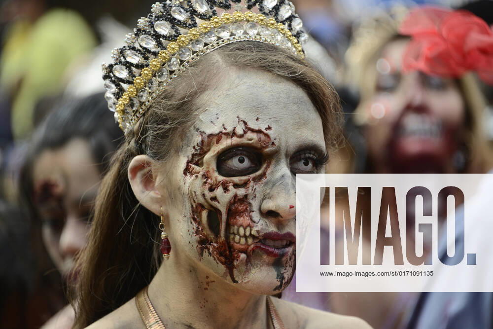 15th Annual Zombie Walk in Mexico October 22, Mexico City, Mexico: A participant walks during the 15th anniversary march of the annual Zombie Walk at Revolution Monumento. on October 22, 2022 in Mexico City, Mexico. (Photo by Carlos Tischler Eyepix Group)