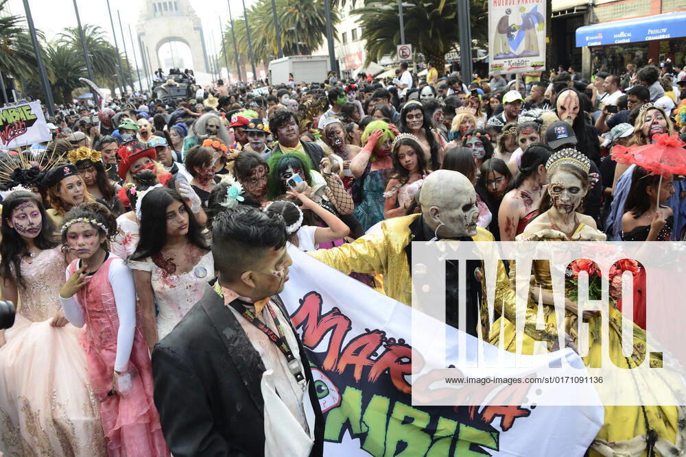 15th Annual Zombie Walk in Mexico October 22, Mexico City, Mexico: A participant walks during the 15th anniversary march of the annual Zombie Walk at Revolution Monumento. on October 22, 2022 in Mexico City, Mexico. (Photo by Carlos Tischler Eyepix Group)