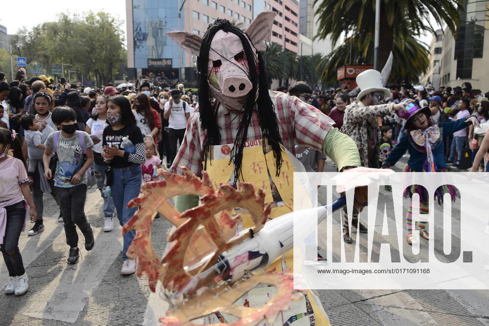 15th Annual Zombie Walk in Mexico October 22, Mexico City, Mexico: A participant walks during the 15th anniversary march of the annual Zombie Walk at Revolution Monumento. on October 22, 2022 in Mexico City, Mexico. (Photo by Carlos Tischler Eyepix Group)