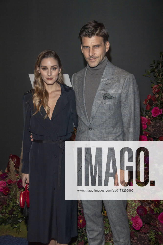 Olivia Palermo and Johannes Huebl attend the 2022 WWD Honors at Cipriani South Street in New York City. New York United States - ZUMAs197 20221025_zaa_s197_288