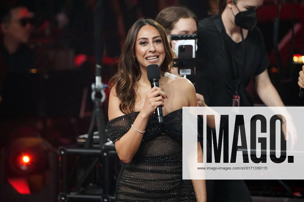 Melissa Khalaj in the semi-finals of the 12 season of the casting show The Voice of Germany 2022 in the studio Berlin Adlershof Berlin, 28 10 2022 Foto:xT.xBartillax xFuturexImage