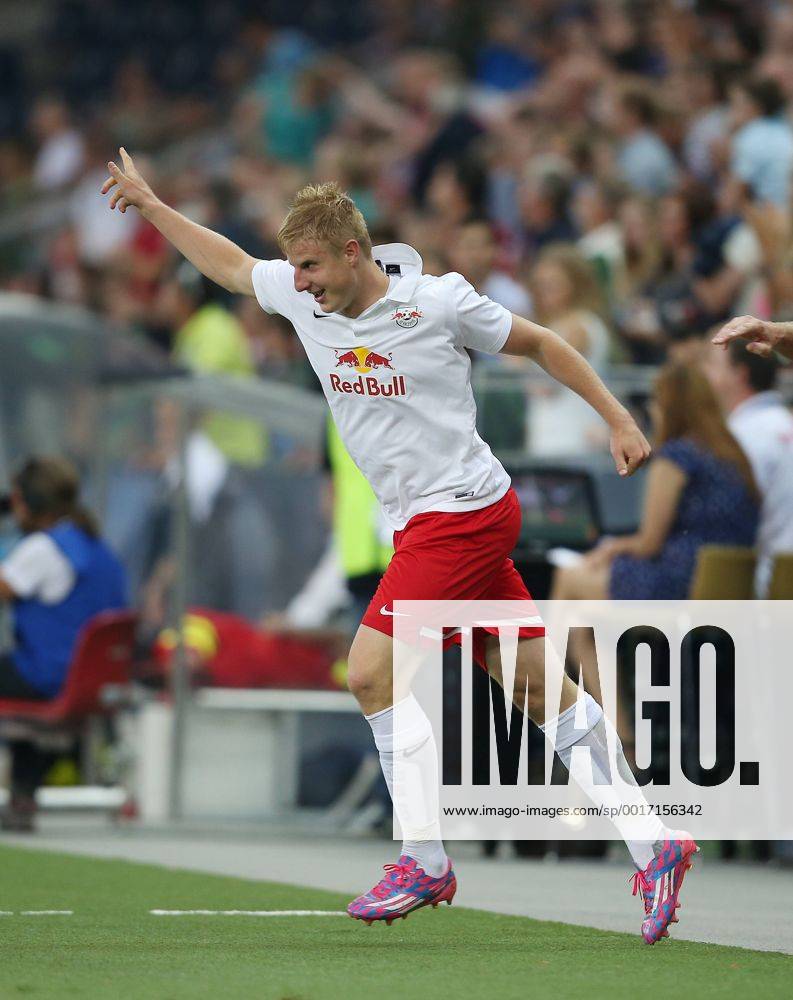 SOCCER - CL, RBS vs Qarabag SALZBURG,AUSTRIA,06.AUG.14 - SOCCER - UEFA Champions League, qualifying, Red Bull Salzburg vs Qarabag Agdam FK. Image shows the rejoicing of Martin Hinteregger (RBS).