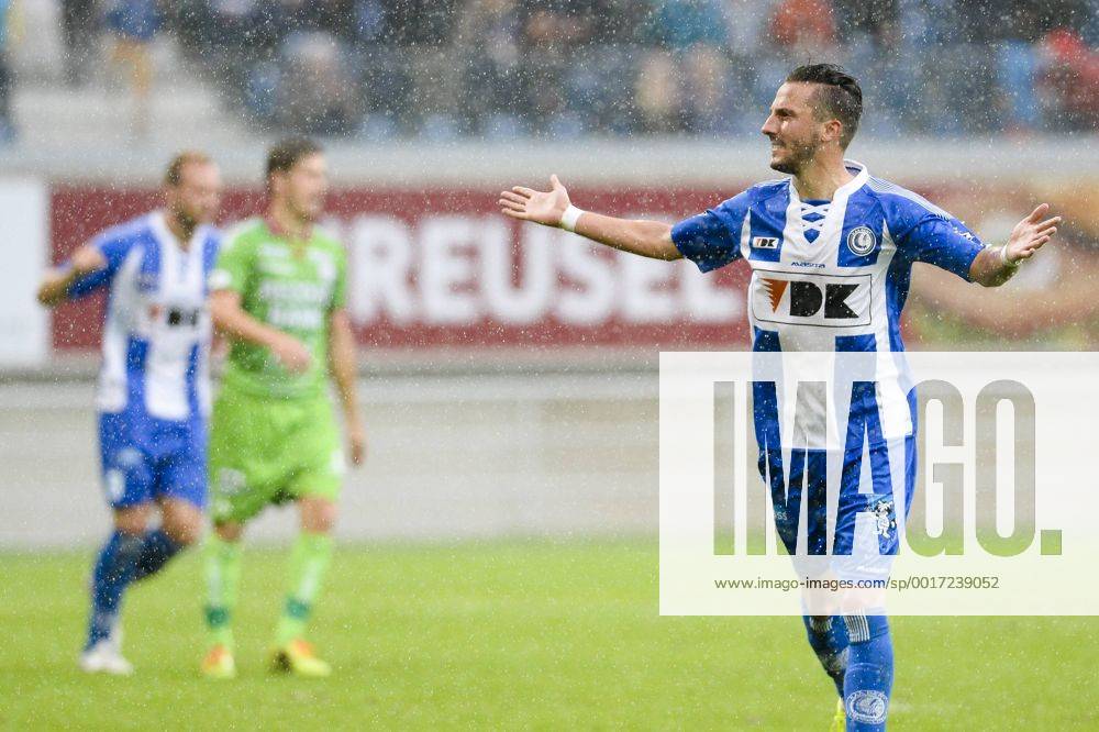 20140817 - GENT, BELGIUM: Gent s Danijel Milicevic celebrates after scoring during the Jupiler Pro League match between KAA Gent and Zulte Waregem, in Gent, Sunday 17 August 2014, on day 4 of the Belgian soccer championship. LAURIExDIEFFEMBACQ 04280377