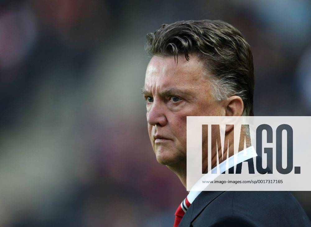 Manchester United s Louis Van Gaal looks on - Capital One Cup, Second Round - Milton Keynes Dons FC vs Manchester United (ManU) - Milton Keynes - England - 26th August 2014 - .
