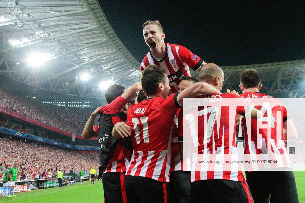 BILBAO - Aritz Aduriz - Athletic Bilbao vs SSC Napoli -
