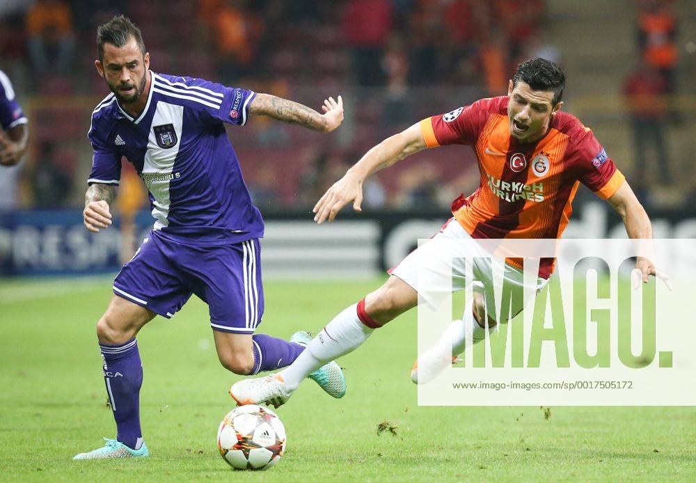 ISTANBUL - Anderlecht s Steven Defour and Galatasaray s Blerim Dzemaili fight for the ball during a soccer game between Turkish team Galatasaray S.K. and Belgian team RSC Anderlecht in the Tuk Telekom Arena in Istanbul, Turkey, Tuesday 16 September 2014, on day 1 of the group stage of the UEFA Champions League competition, in group D. VIRGINIExLEFOUR premiumd Highlight 04316862