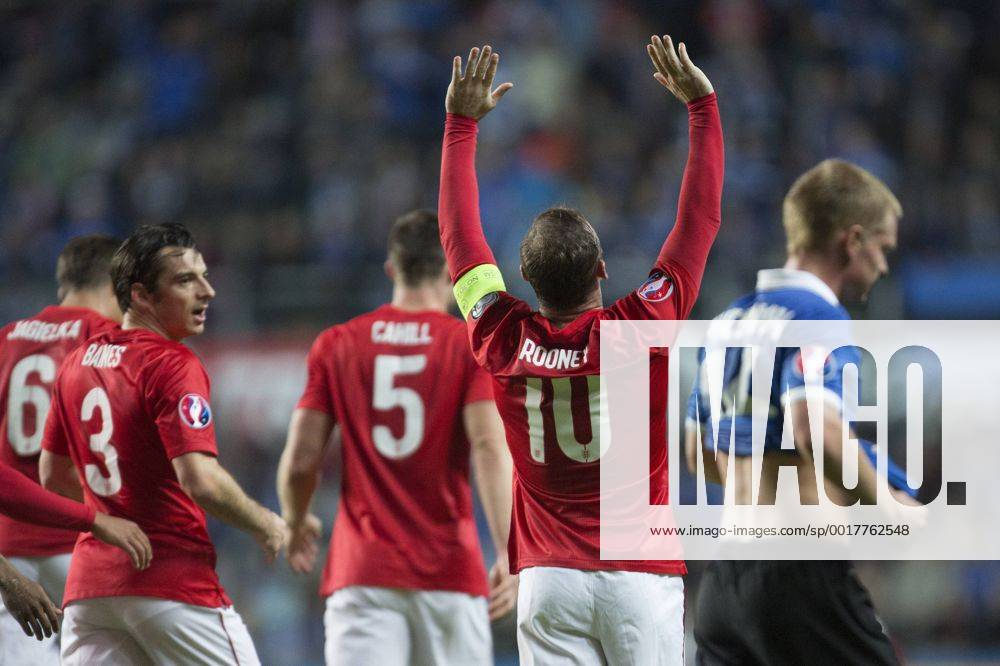 Wayne Rooney of England celebrates the opening goal - Estonia vs. England - UEFA Euro 2016 Qualifier - A. Le Coq Arena - Tallinn - 12 10 2014 Pic Philip Oldham Sportimage .