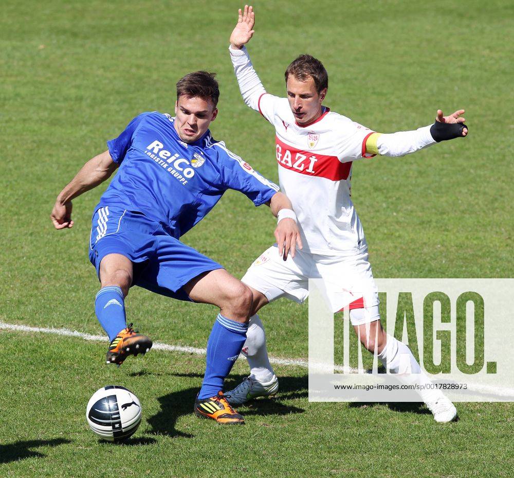 VfB Stuttgart II 01.04.2012, Fussball 3. Liga, VfB Stuttgart II- FC Carl Zeiss Jena (3:0): Nils Pichinot (FC Carl Zeiss Jena), Tobias Rathgeb (VfB Stuttgart II).
