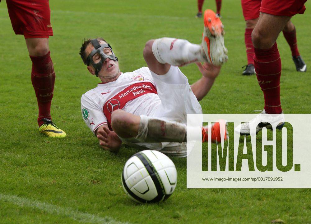 VfB Stuttgart II 03.05.2014, Fussball, 3.Liga, VfB Stuttgart II - SSV Jahn 2000 Regensburg (1:1): Tobias Rathgeb (VfB Stuttgart II).