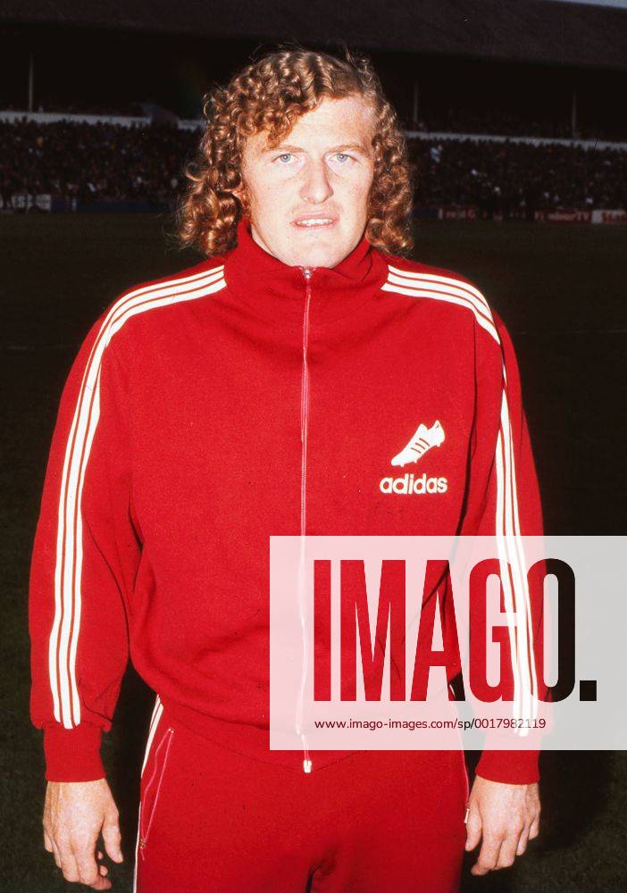 Football - 1983 1984 Uefa Cup - Second Round, First Leg: Feyenoord Rotterdam Wim Jansen at White Hart Lane. 19 10 1983