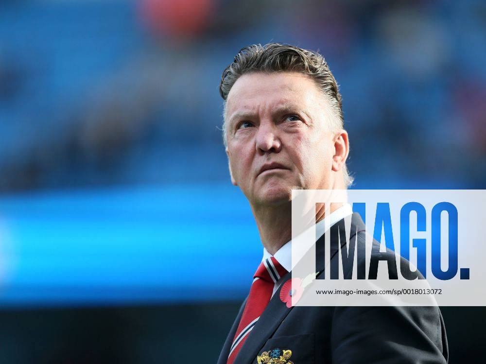 Manchester United s Louis Van Gaal looks on - Barclays Premier League - Manchester City vs Manchester Utd - Etihad Stadium - Manchester - England - 2nd November 2014 - Picture David Klein Sportimage .