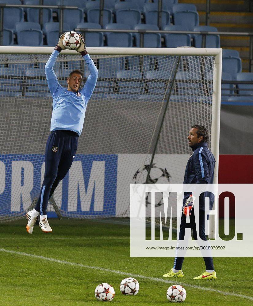 Atletico Madrid training session in Malmoe. In this picture, Oblak in action. xPABLOGARCIAx