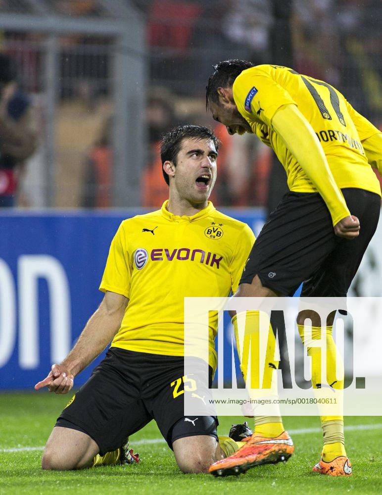 Aktuell Fussball, Champions League, Borussia Dortmund - Galatasaray Istanbul Torschütze Sokratis Papastathopoulos (BvB), Pierre-Emerick Aubameyang (BvB) 04.11.2014, Dortmund, Borussia Dortmund vs. Galatasaray Istanbul