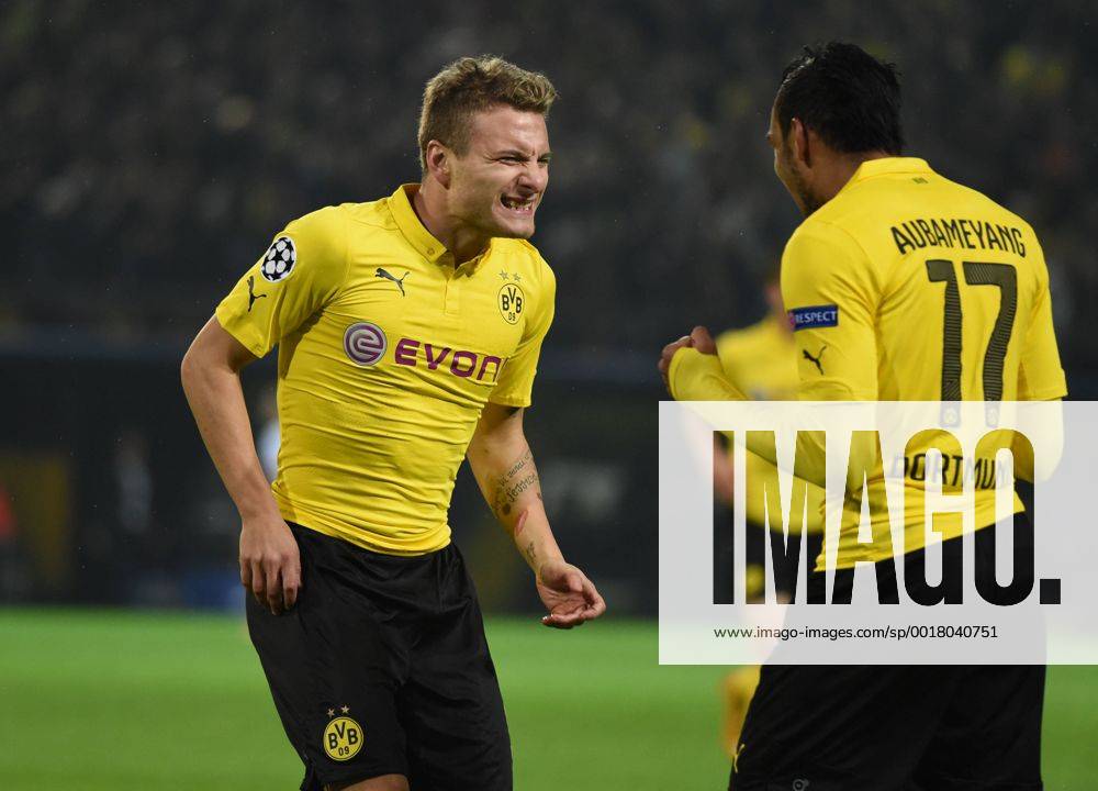 Aktuell Fussball, Champions League, Borussia Dortmund - Galatasaray Istanbul 04.11.2014, Fussball, Saison 2014 15, UEFA Champions League, Vorrunde, Borussia Dortmund - Galatasaray Istanbul Jubel Ciro Immobile (Borussia Dortmund), li., und Pierre-Emerick Aubameyang, Pierre Emerick Aubameyang (Borussia Dortmund)
