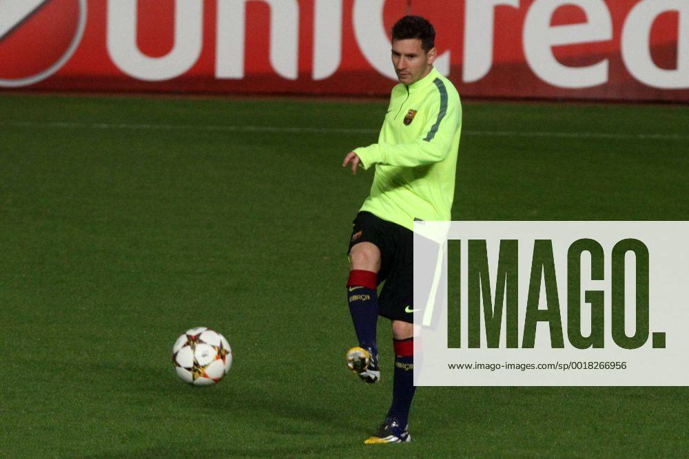 Aktuell Fußball, Champions League, Training FC Barcelona Lionel Messi of Barcelona FC before the game on November 24,2014
