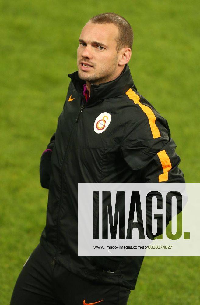 - BRUSSELS, BELGIUM: Galatasaray s Wesley Sneijder pictured during a training session of Turkish soccer team Galatasaray, in Brussels, Tuesday 25 November 2014. Tomorrow Galatasaray is playing against Belgian team RSCA Anderlecht on day 5 of the group stage of the UEFA Champions League competition, in group D. VIRGINIExLEFOUR x04508959x