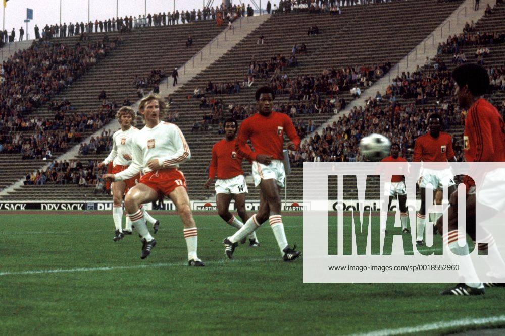 WM 1974: Andrzej Szarmach (Polen) im Spiel gegen Haiti