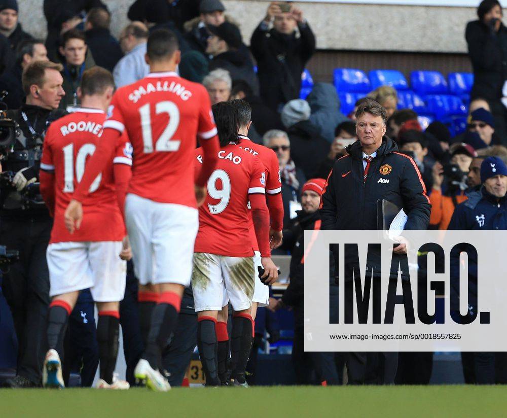 Manchester United ManU s Louis Van Gaal looks on dejected at the final whistle Barclays Premier League - Tottenham Hotspur vs Manchester United - White Hart Lane - England - 28th December 2014 - Picture David Klein Sportimage .