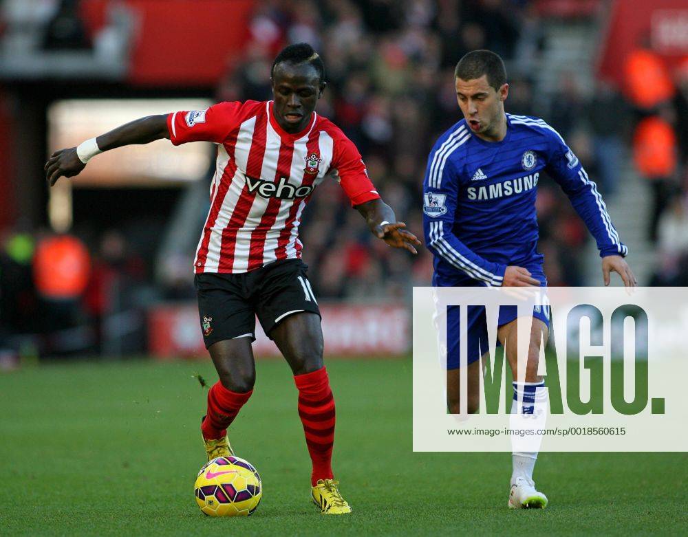 Football - 2014 2015 Premier League - Southampton vs. Chelsea Southampton s Sadio Mane and Eden Hazard of Chelsea in action at St Mary s Stadium Southampton Colorsport Shaun Boggust