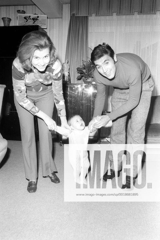 Eddy Merckx (Belgien) mit seiner Frau Claudine und Tochter Sabrina