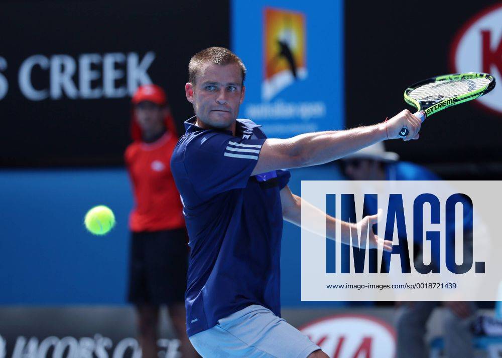 (150119) -- MELBOURNE, Jan. 19, 2015 -- Mikhail Youzhny of Russia competes during the men s singles first round match at the 2015 Australian Open tennis tournament in Melbourne, Australia, Jan. 19, 2015. (SP) XuxYanyan