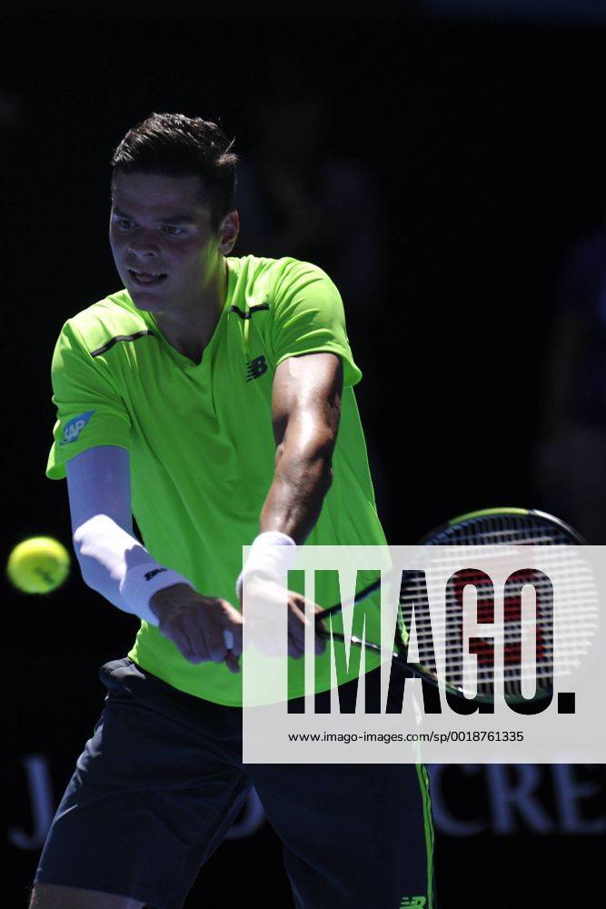 Australian Open Tennis from Melbourne Park. Milos Raonic of Canada returns a shot in his match against Benjamin Becker of Germany on day six of the 2015 Australian Open at Melbourne Park, Melbourne, Australia. Limx ActionPlus11591819